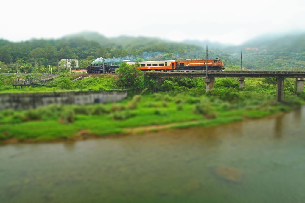 1040827蒸汽火車CK124抵員山橋一帶(欣瑋拍) - 瑞芳鐵道風情